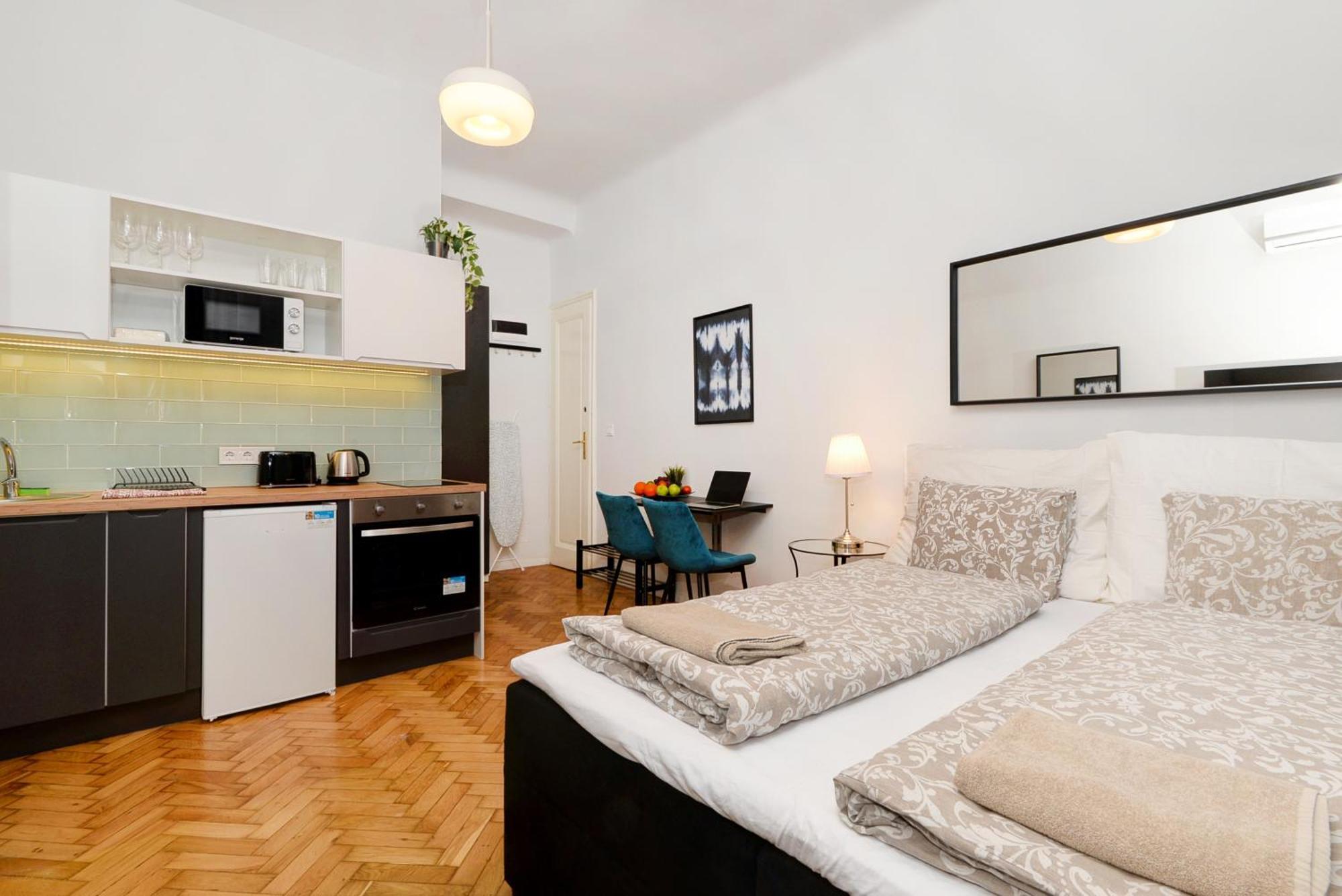 Boutique Central Apartments R611 Budapest Esterno foto